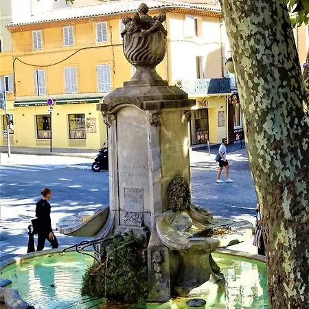 Blue Fountain Luxueux Aix Centre Historique -wifi-smart Tv- Apartment