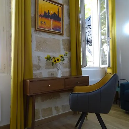 Blue Fountain Luxueux Aix Centre Historique -wifi-smart Tv- Apartment *
